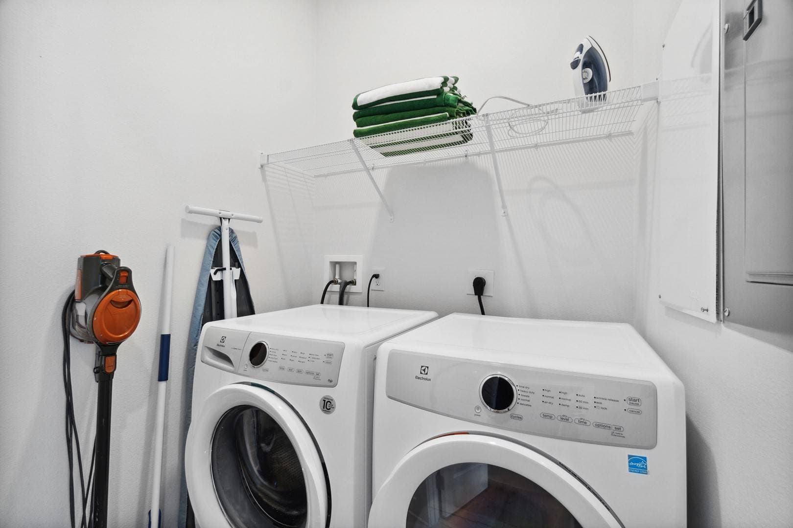 Palm Haven - Image 24