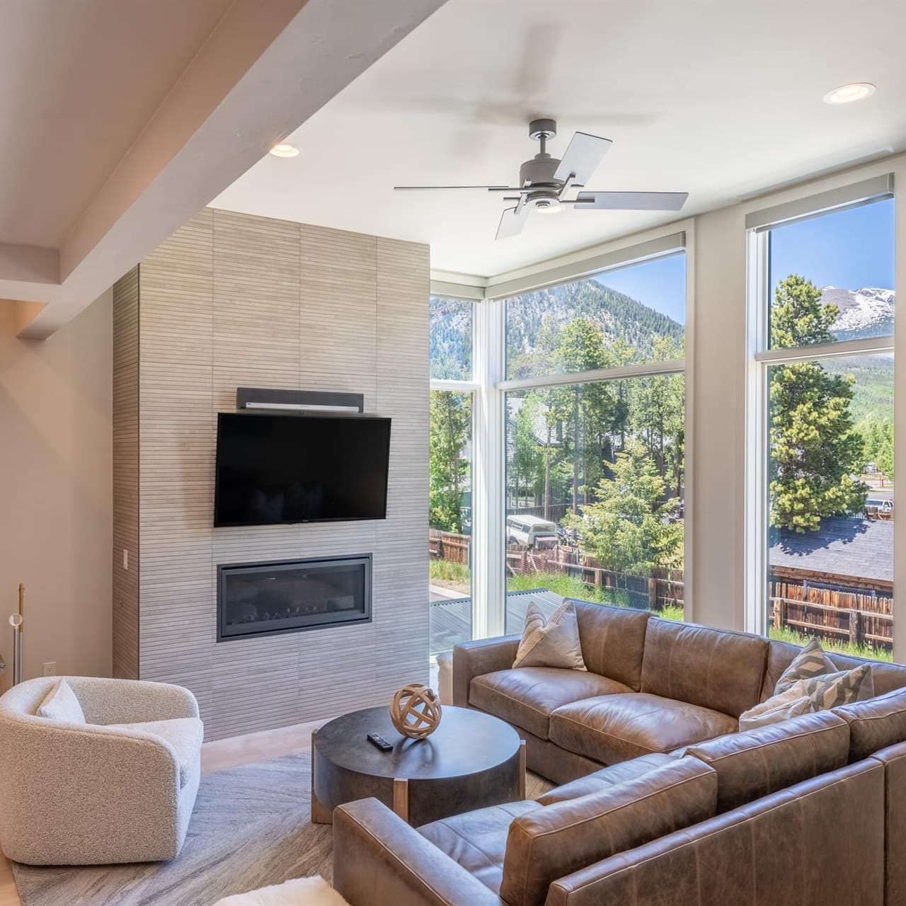 Frisco Aly - Image 1