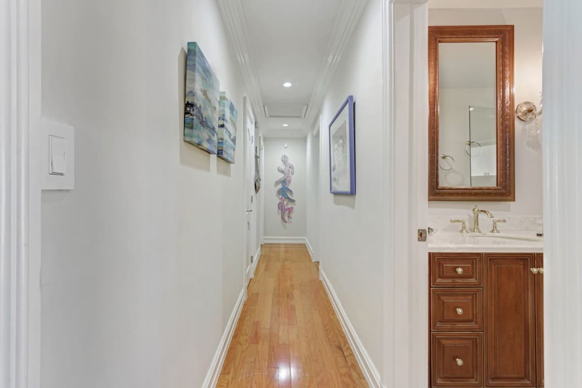 Ocean Mist Home - Image 14