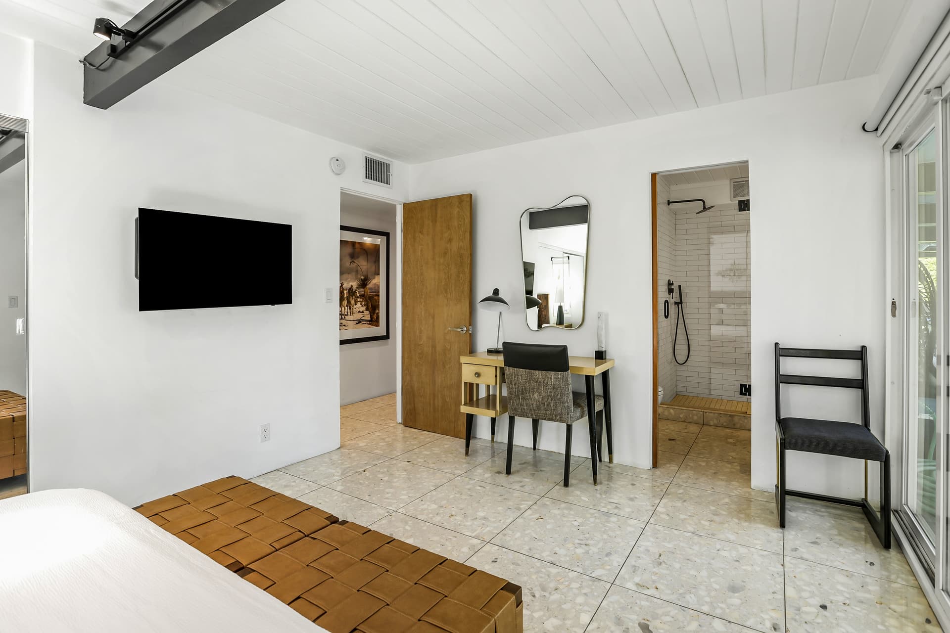 Burton House - Image 18