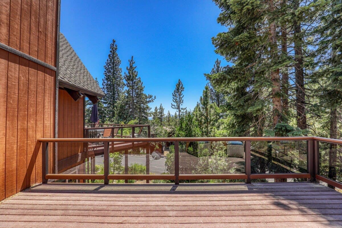 EJ's Point - Image 31