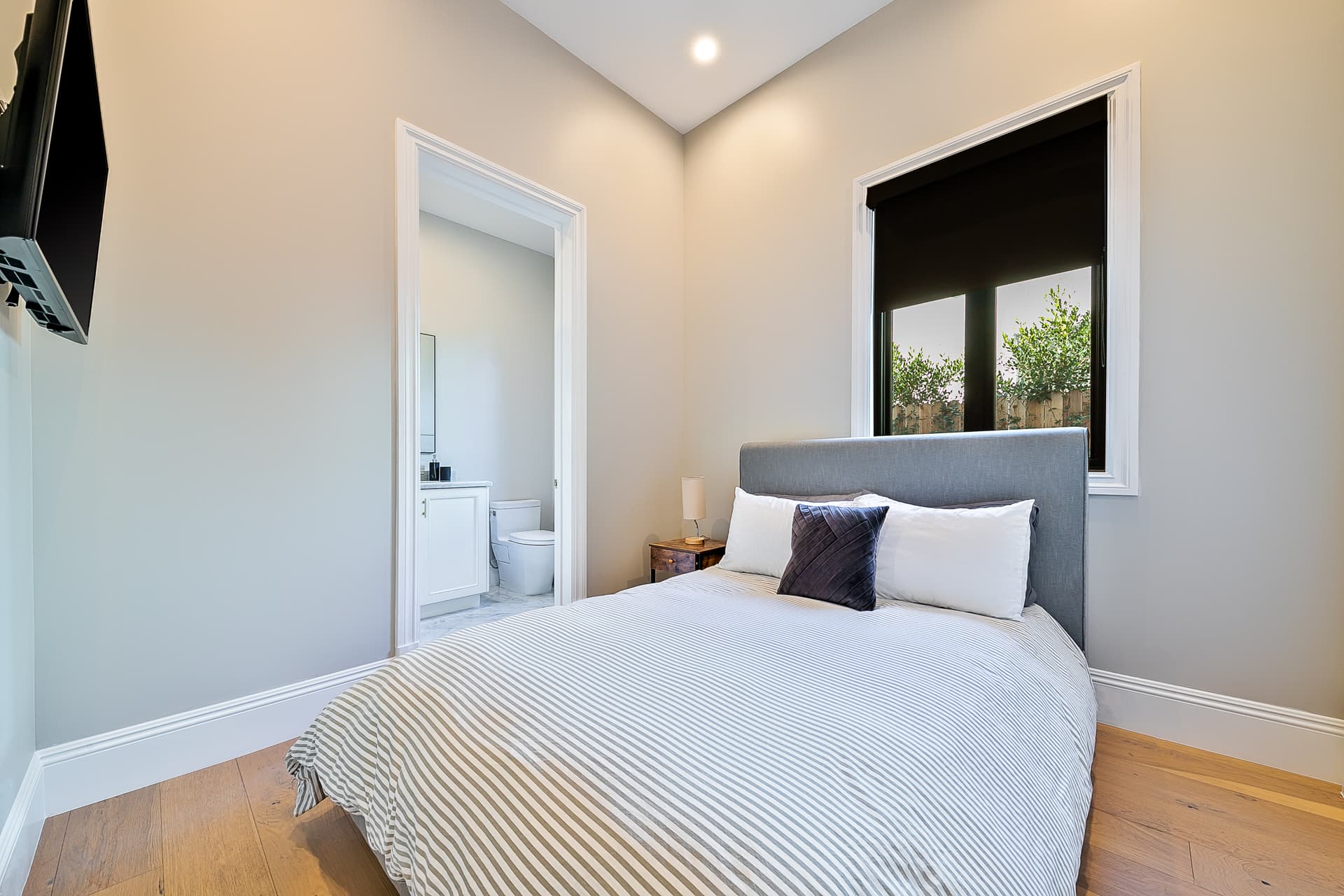 Camden Estate Beverly Hills - Image 26