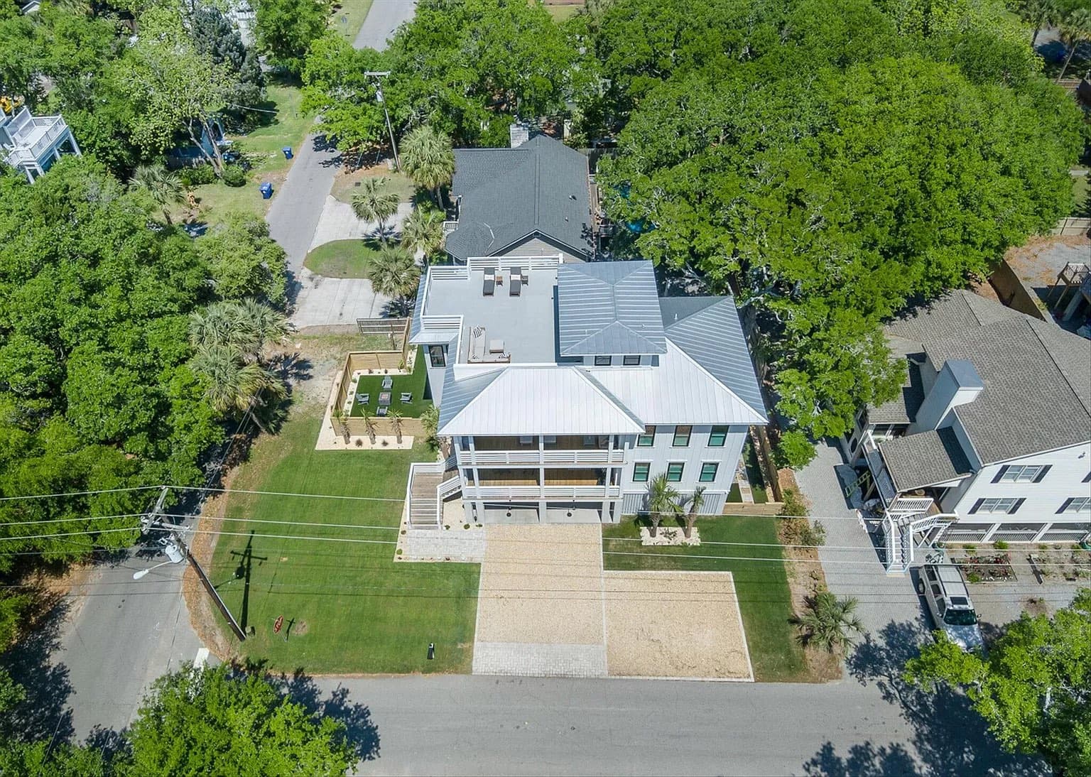 Amalfi Palms - Image 3