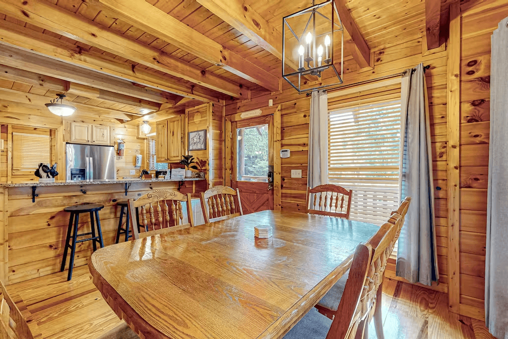 Fox Valley Lodge - Image 6