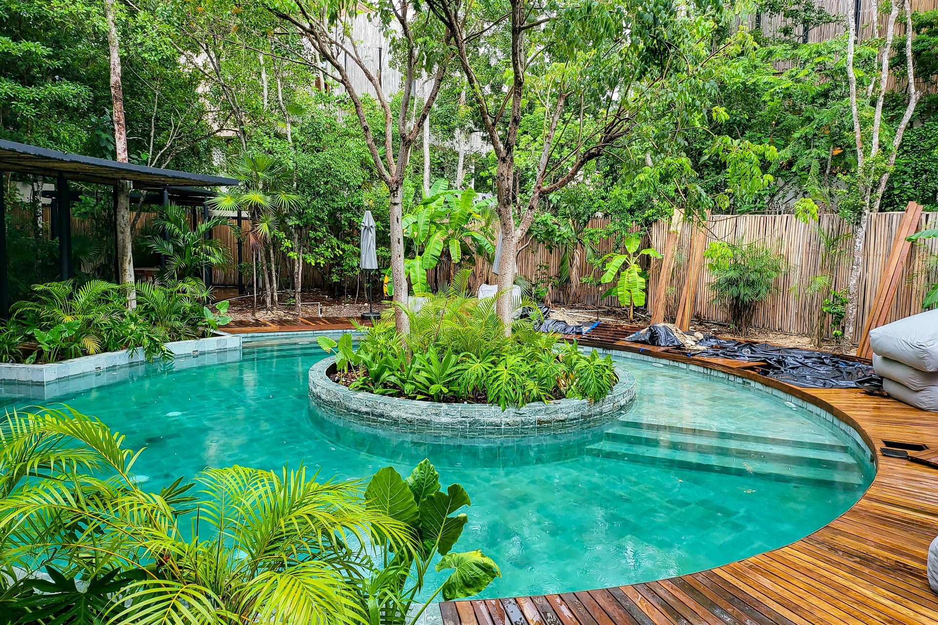 Dreamland - Image 17