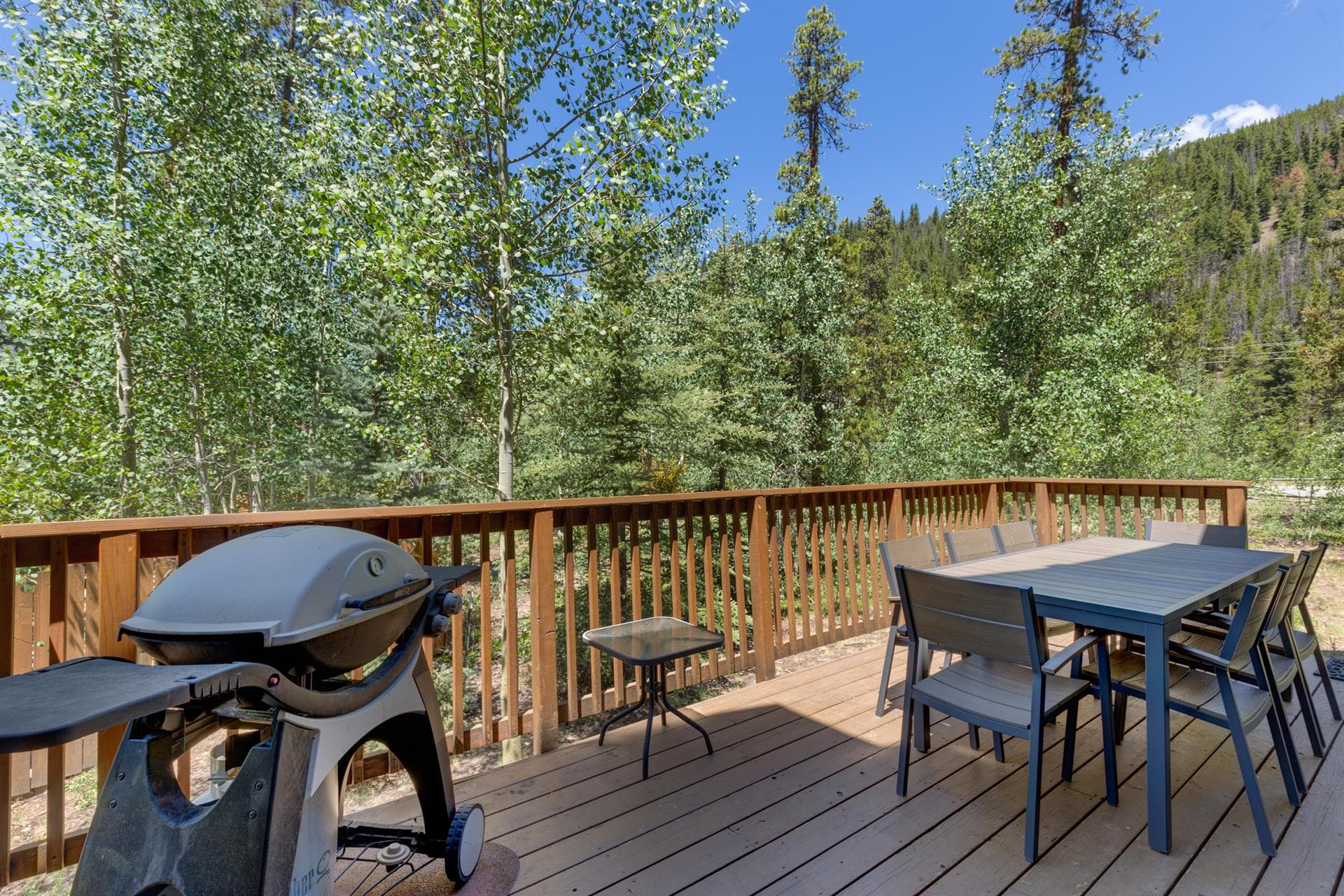 Alpine Vista Haven - Image 4