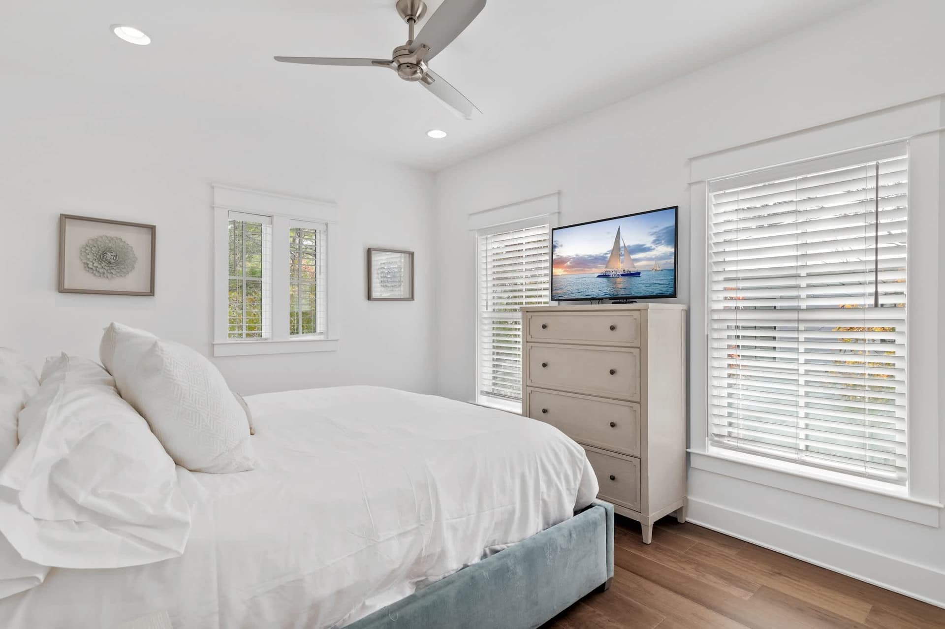 Caspian Blue Cottage - Image 39