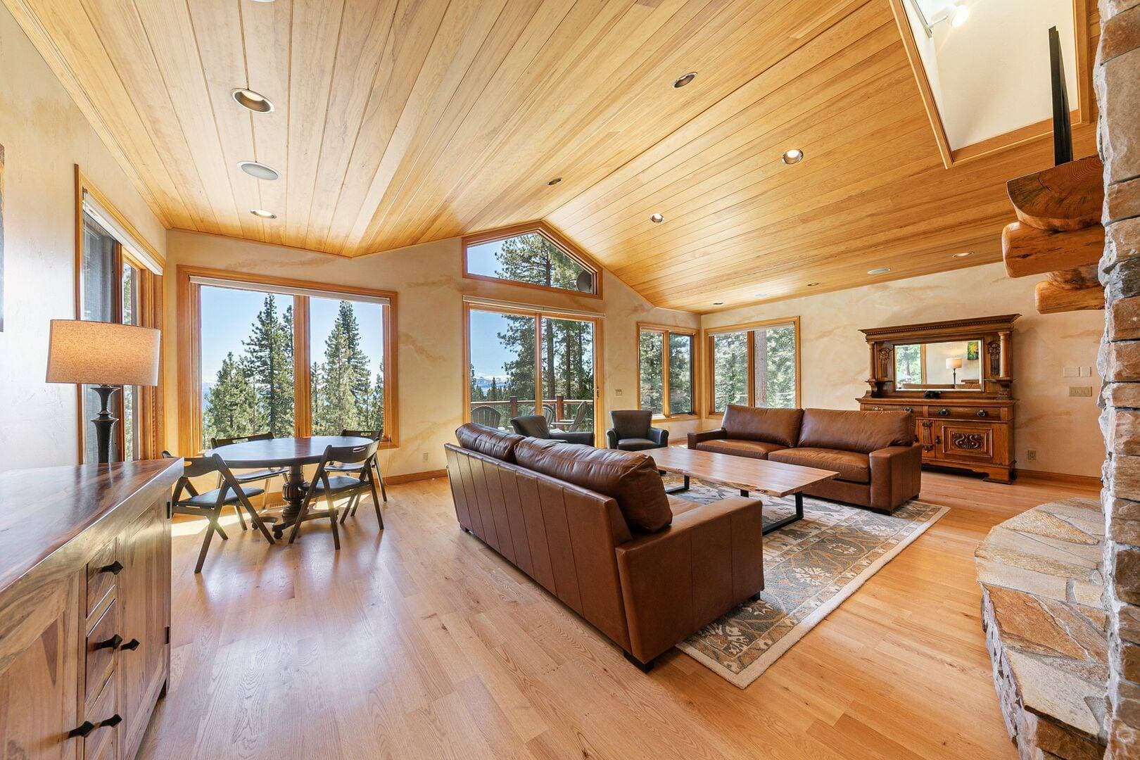 Vista Pines - Image 3