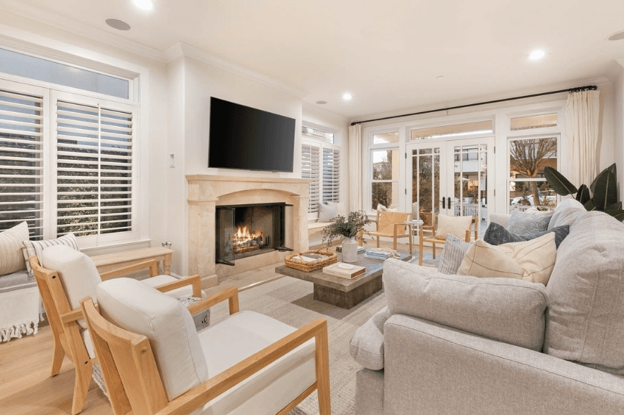 Crystal Cove - Image 3