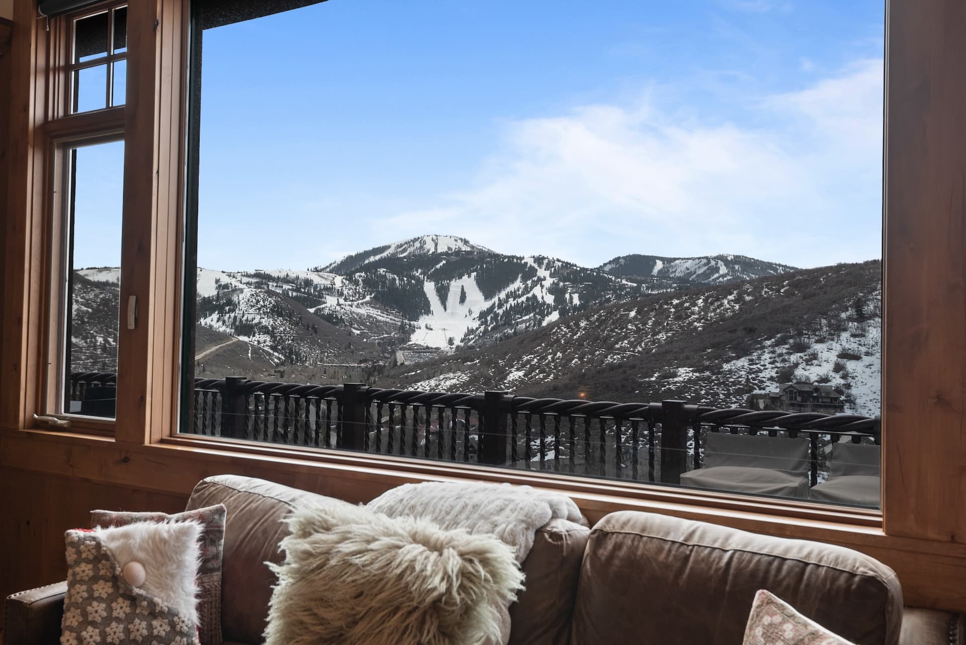 Timber Lodge at the Oaks - Image 5