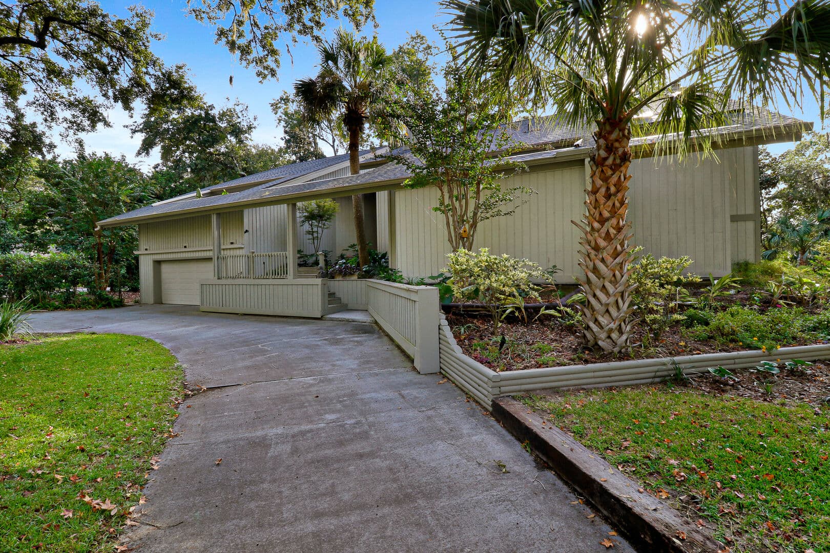 Sunny Shores - Image 32