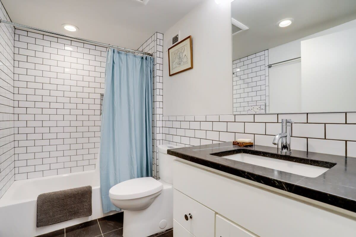 Grand Victorian House - Image 44