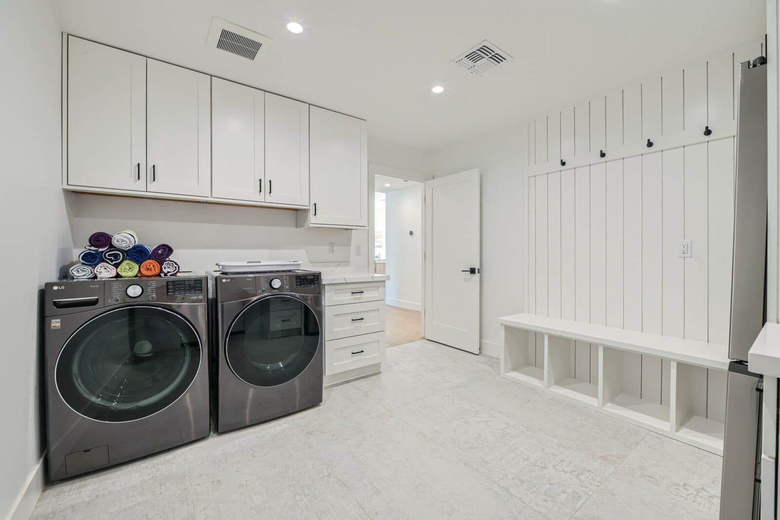 Palm Silhouette Villa - Image 22