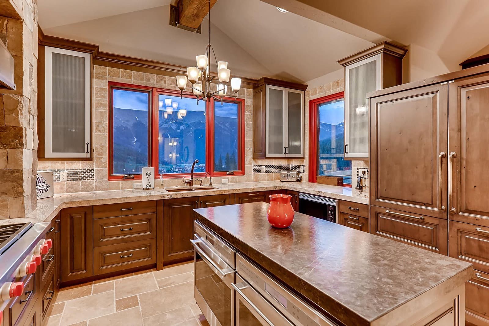 Snow Manor - Image 9