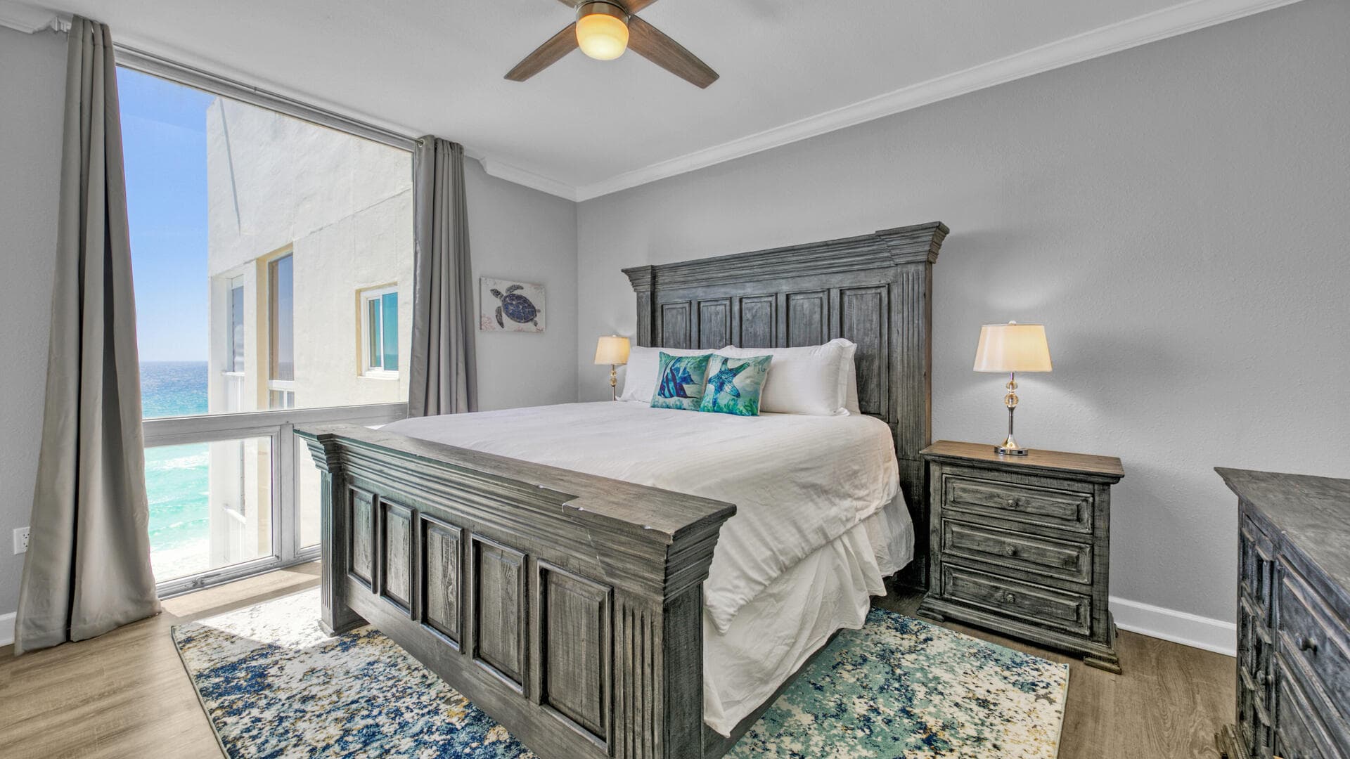 Shoreline Towers Home - Image 4