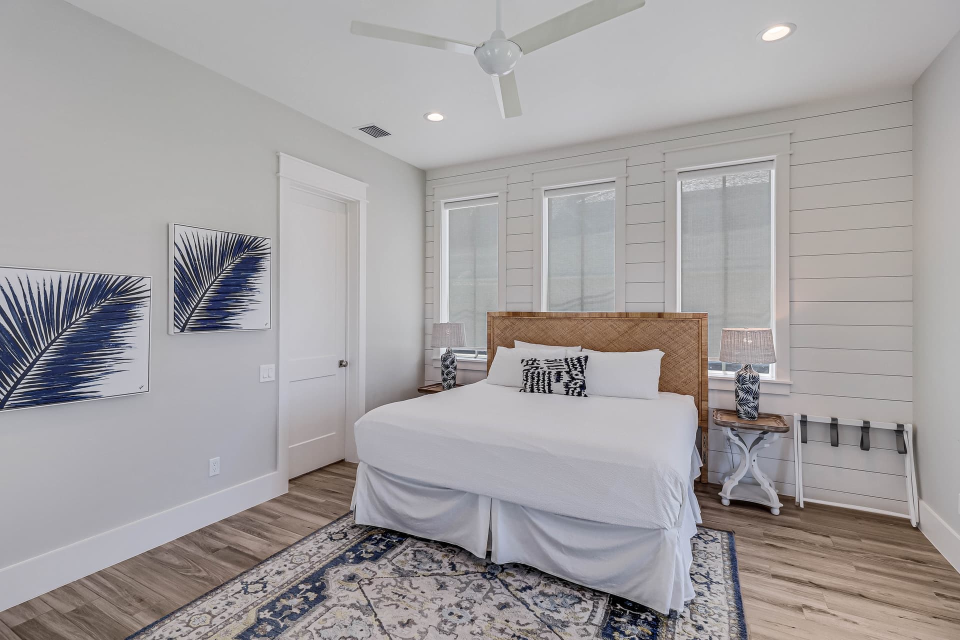 Coastal Oasis House - Image 13