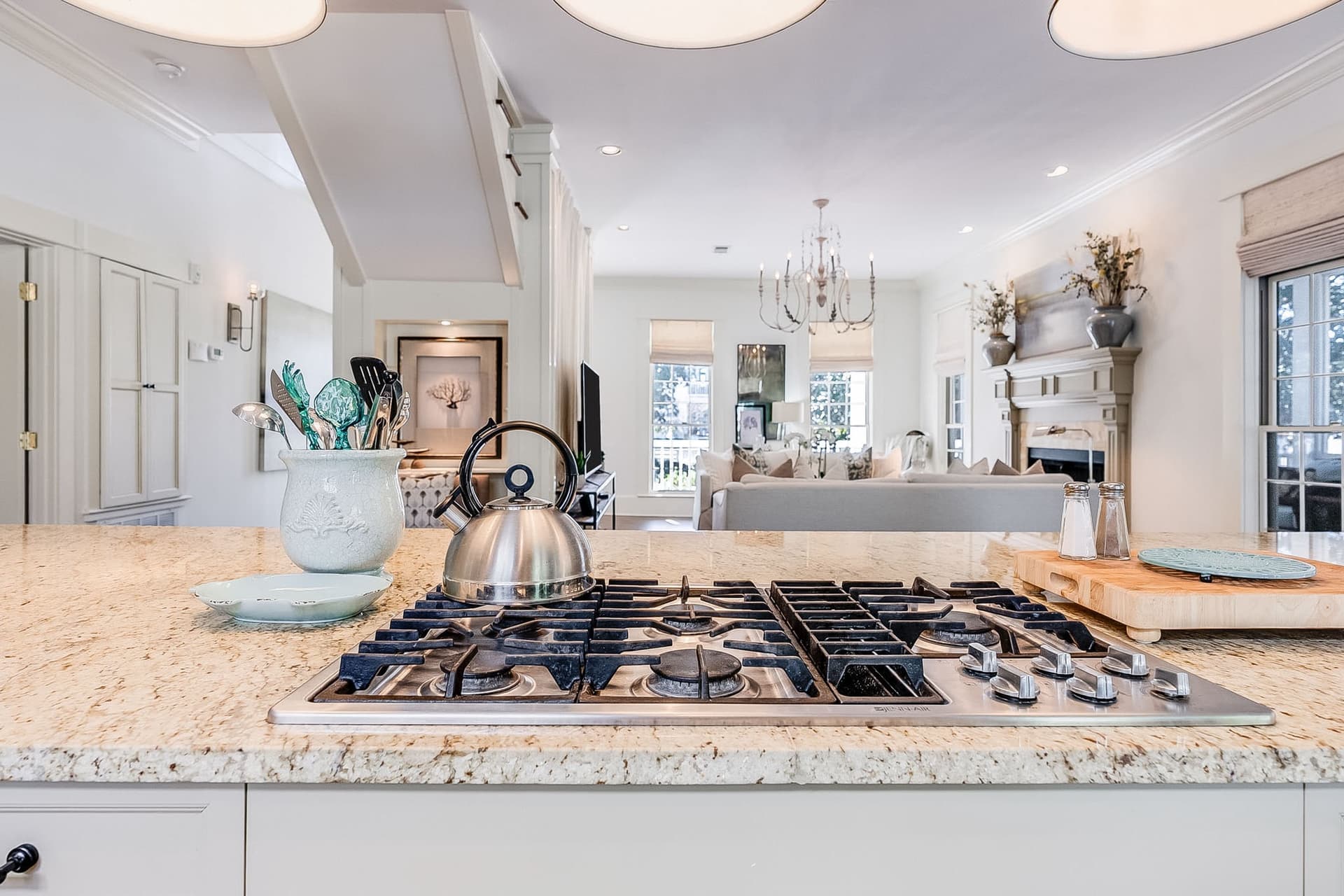 Southern Breeze - Image 20