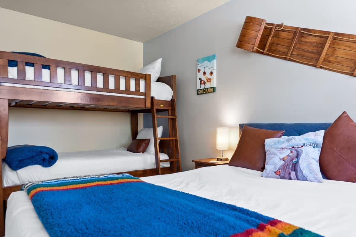 Gulchside Condo - Image 14