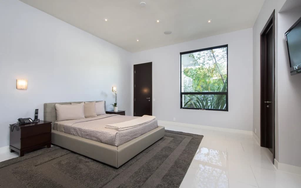 Hillside Estate - Image 17