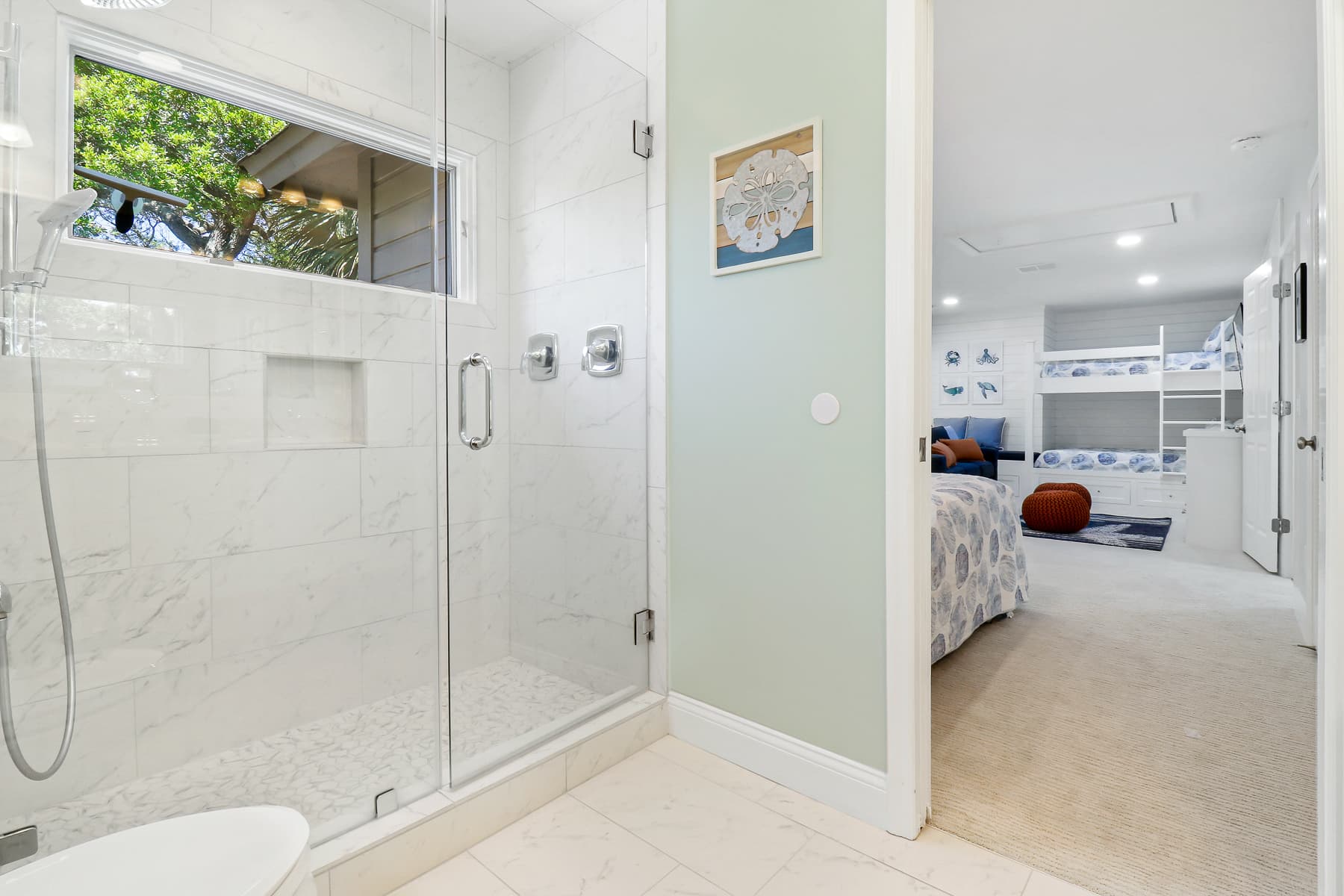 Ketch Hideaway - Image 39