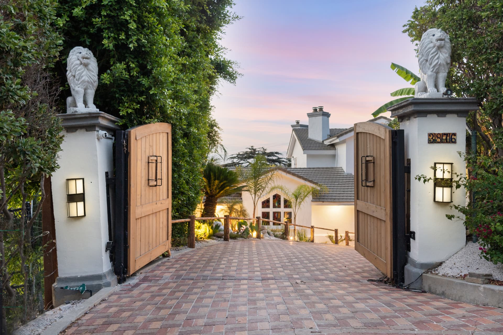 Eureka Home - Image 35