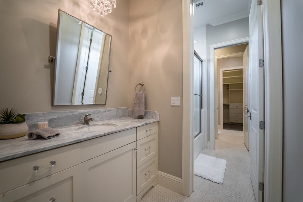 Man O Man - Image 85