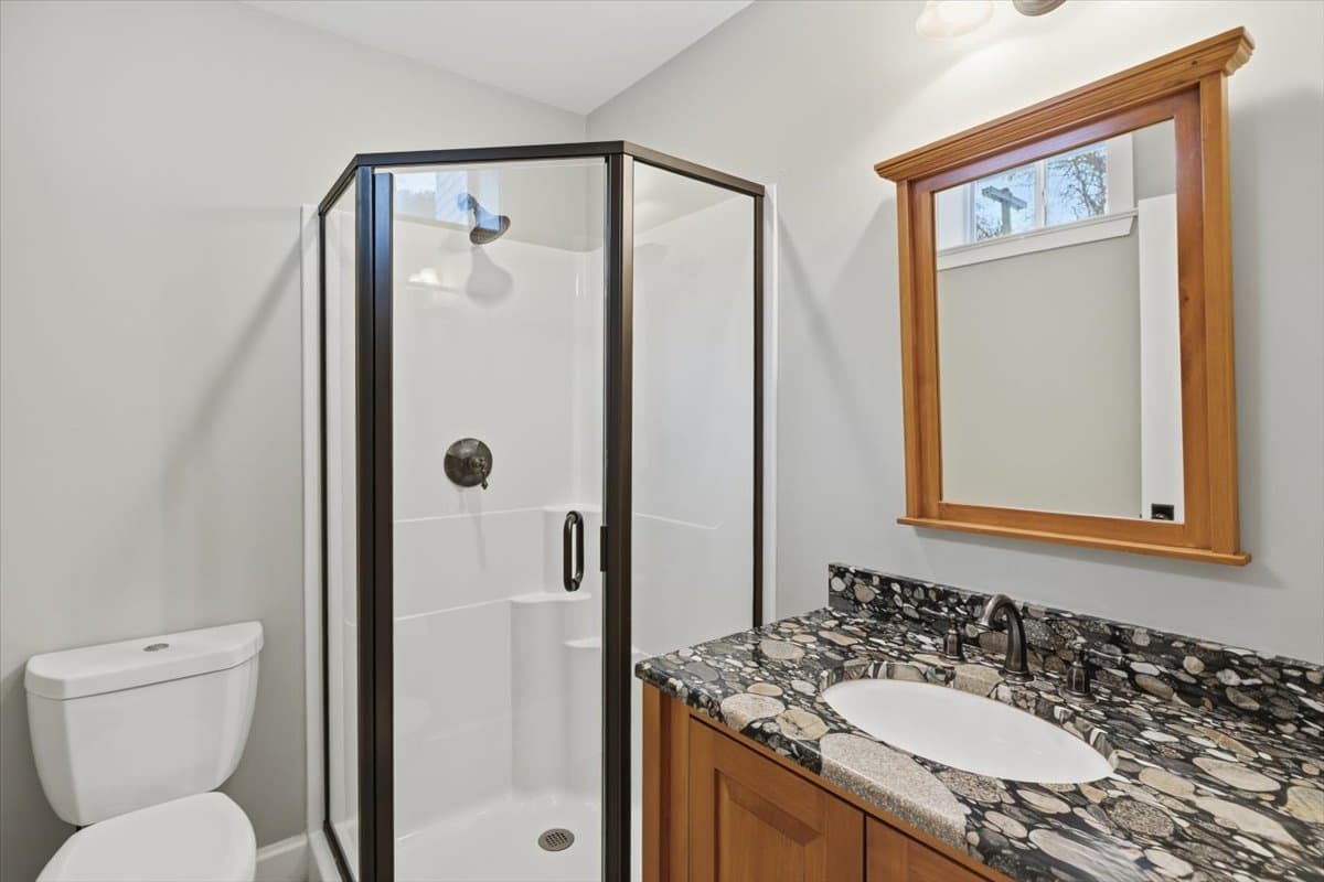 Julien Estate - Image 19