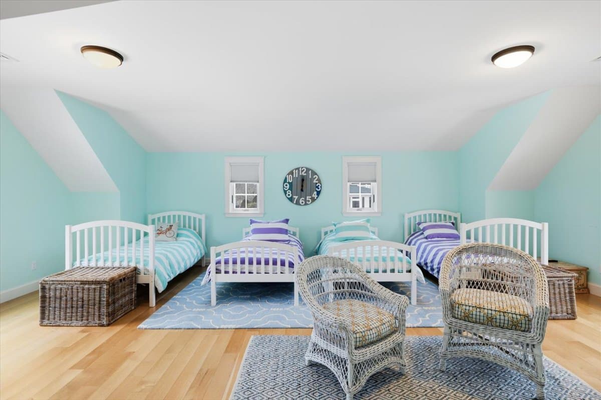 Julien Estate - Image 29