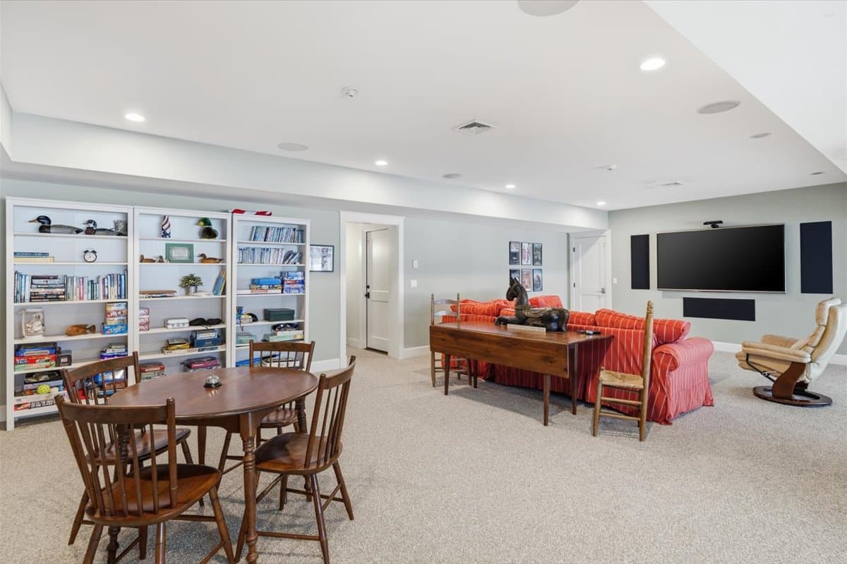 Julien Estate - Image 33