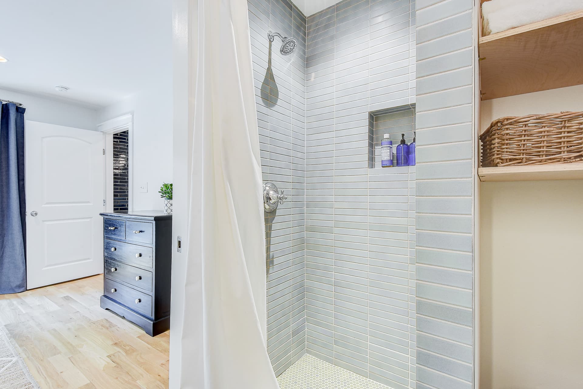 Designer Bungalow - Image 14