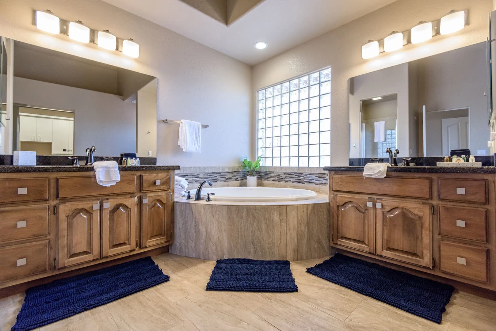 Dove Wing Knoll - Image 20