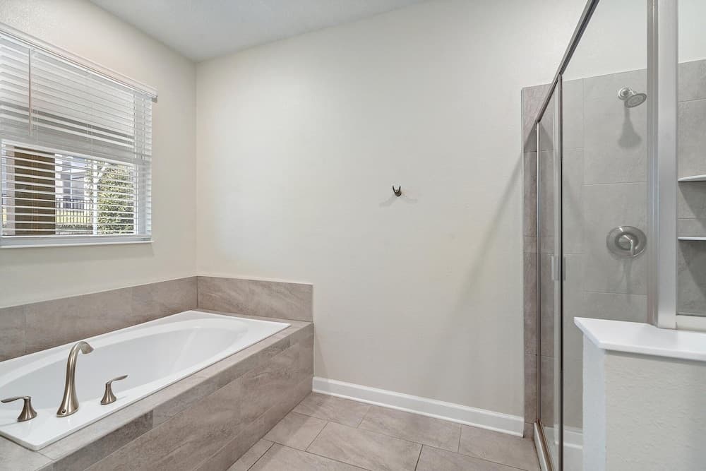 Drop Lane #1194 - Image 33