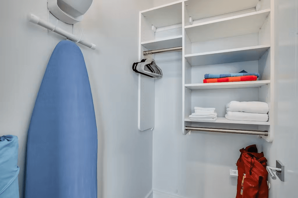 Heart of Naples - Image 16