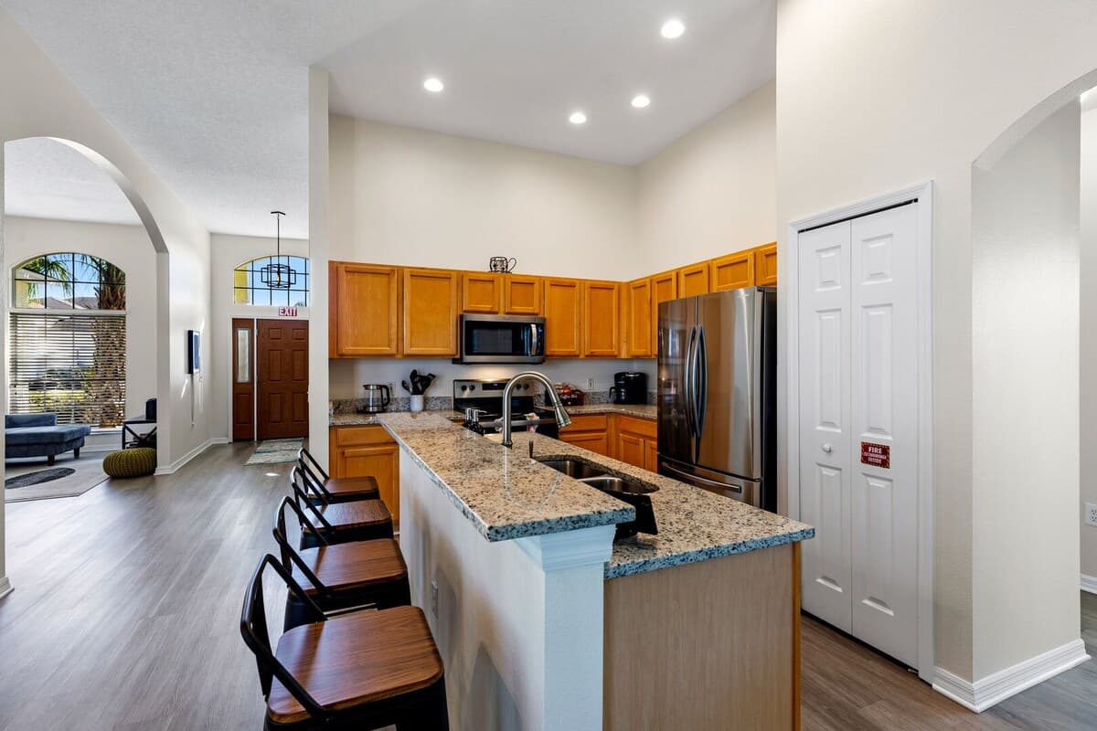 Hills Bay Retreat - Image 6