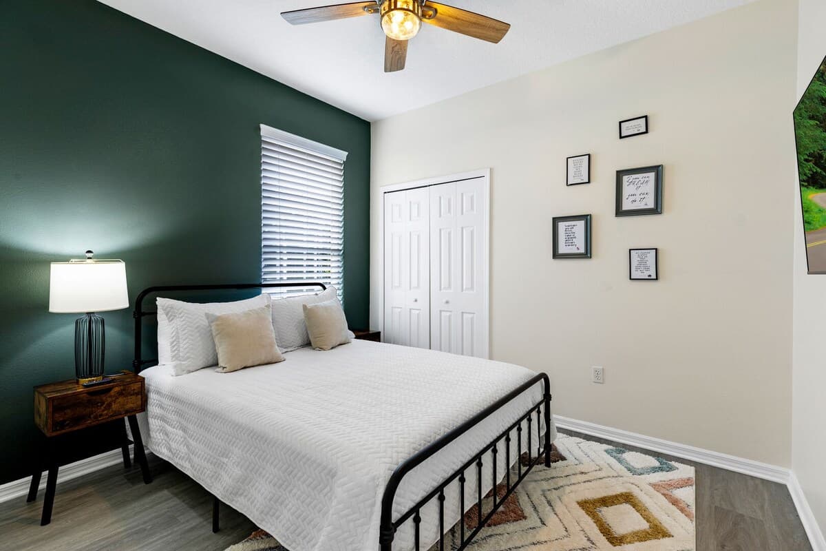 Hills Bay Retreat - Image 17