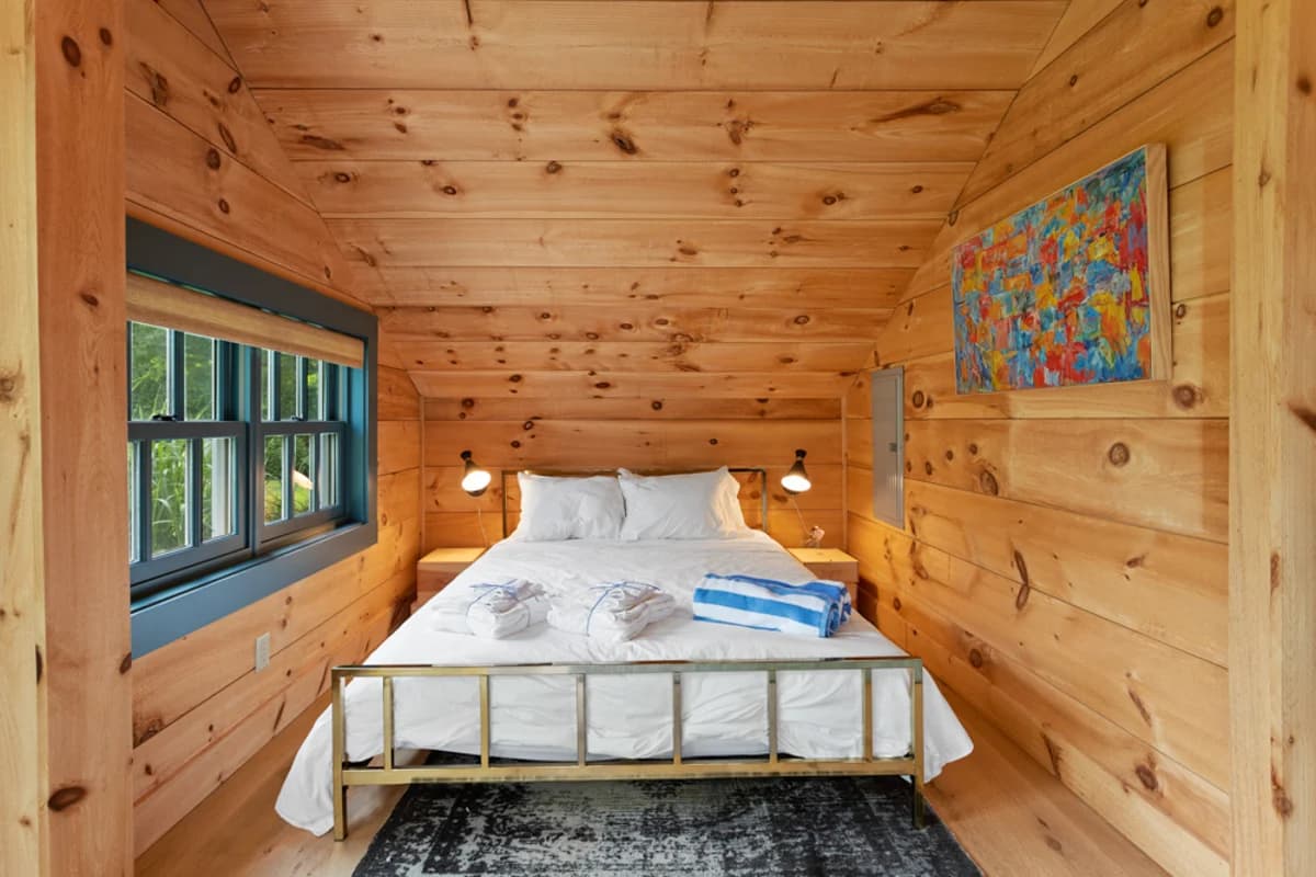 Chatham Farmhouse - Image 32