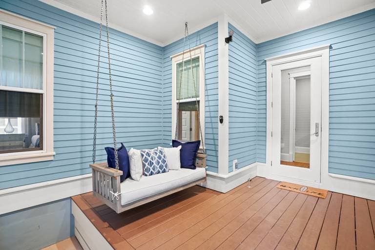 Blue Whale Bungalow - Image 14