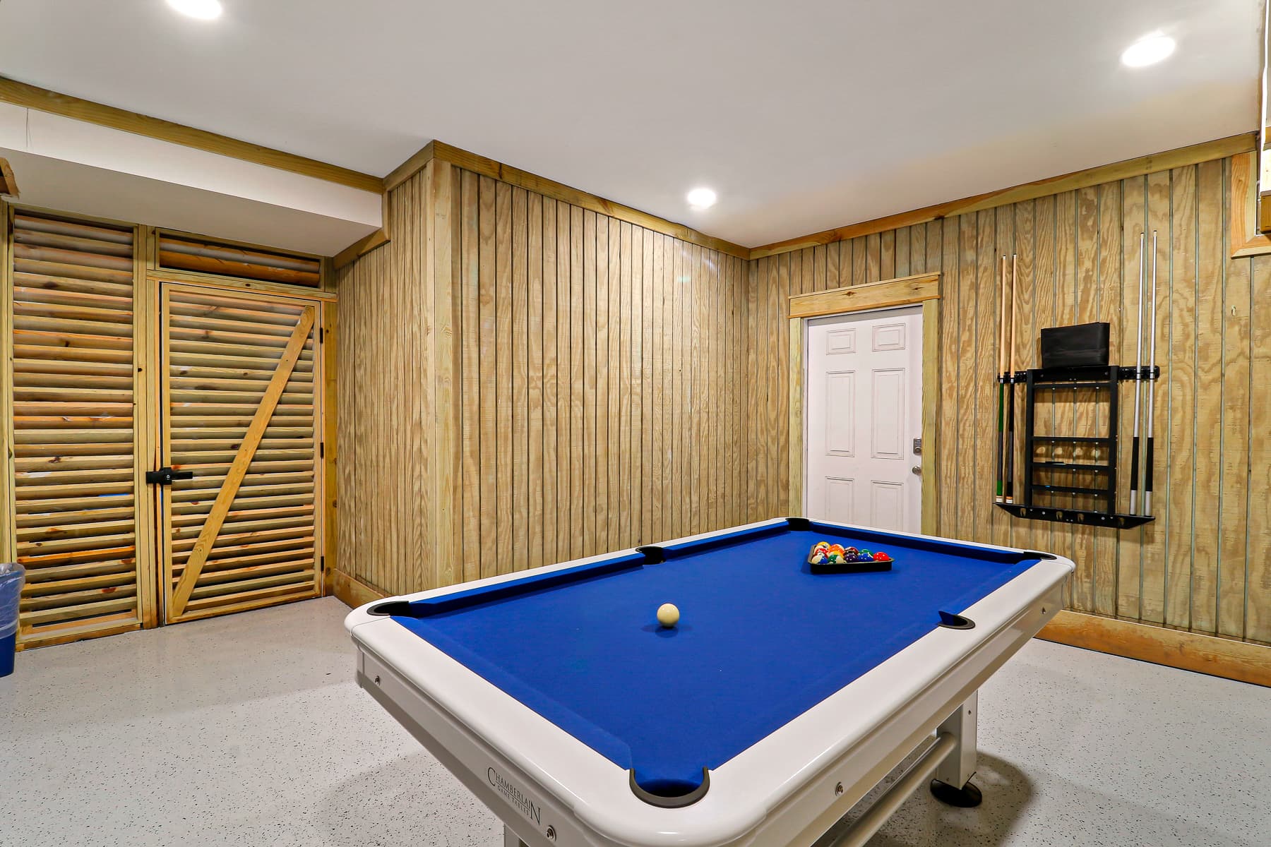 Sea Lane Retreat - Image 45