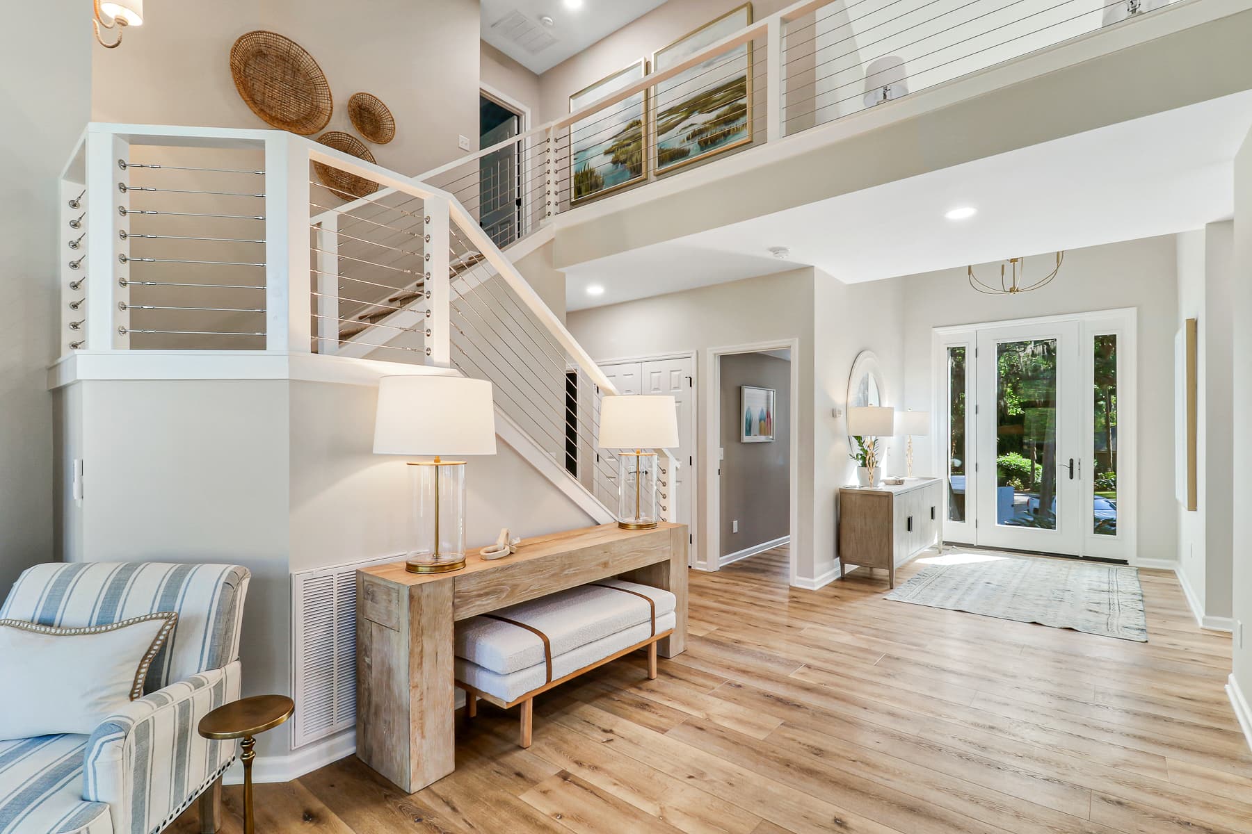 Sea Lane Retreat - Image 25