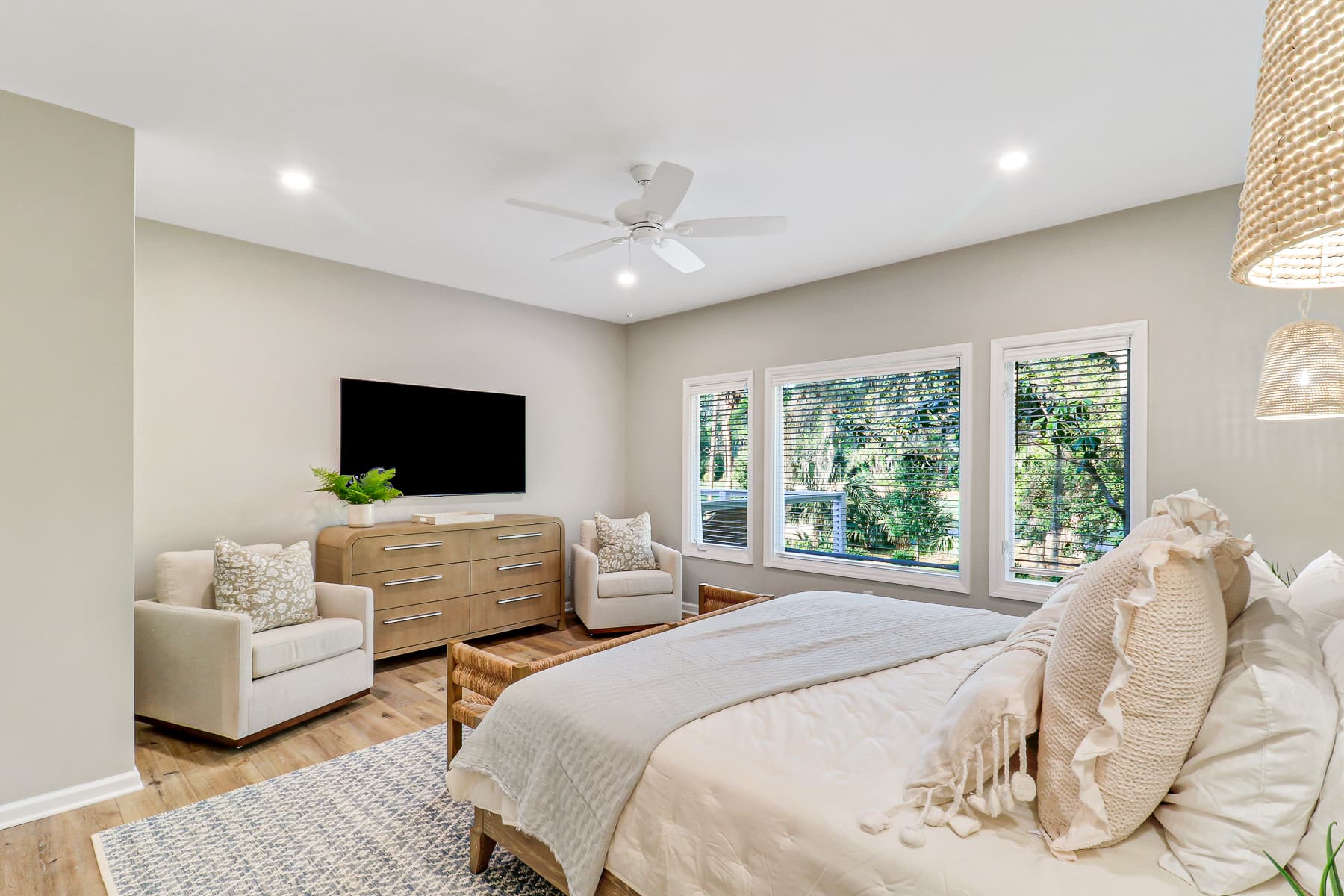 Sea Lane Retreat - Image 28