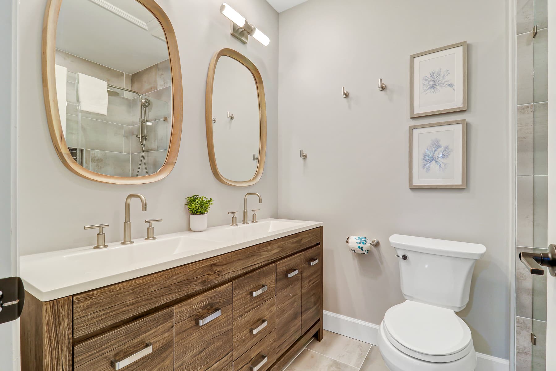 Sea Lane Retreat - Image 38