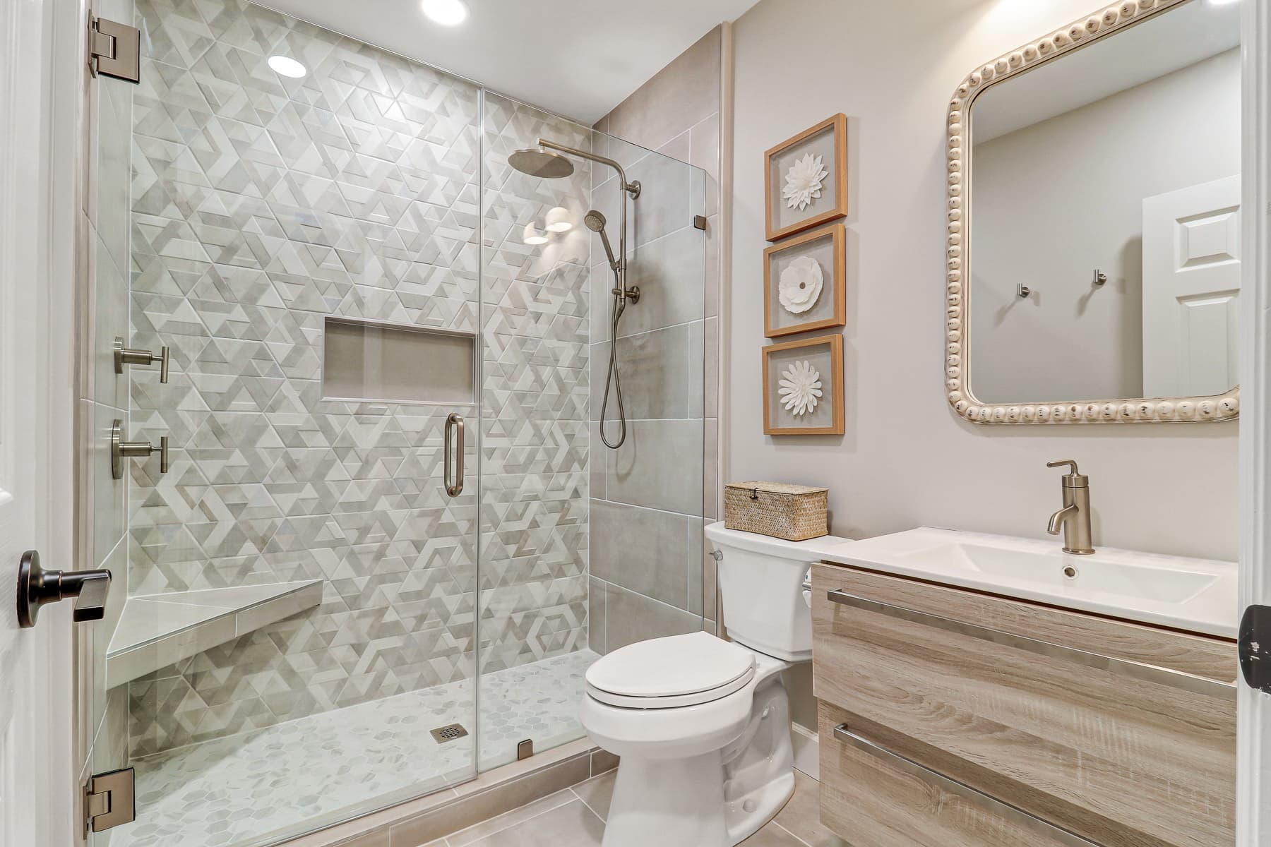 Sea Lane Retreat - Image 43