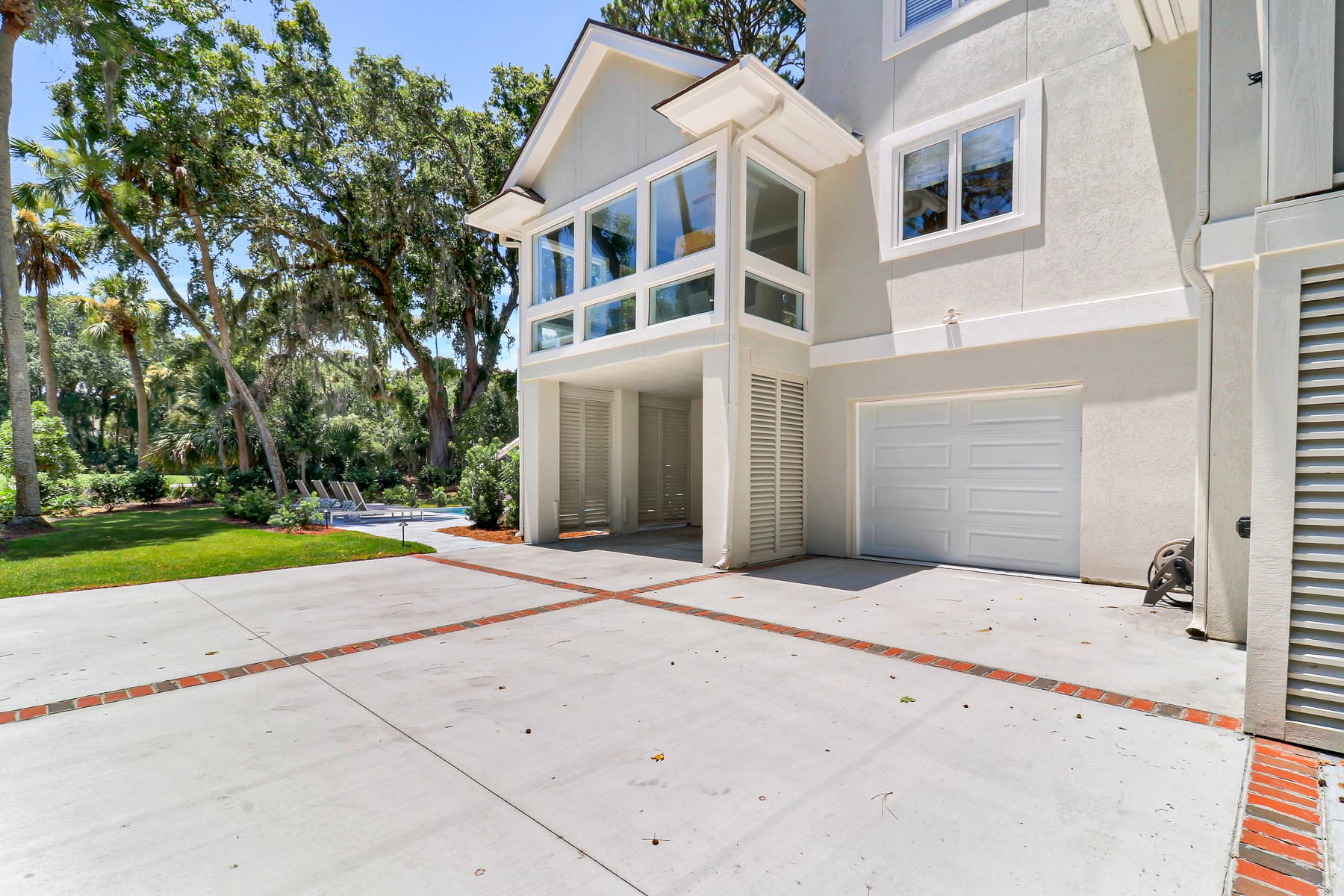 Sea Lane Retreat - Image 69