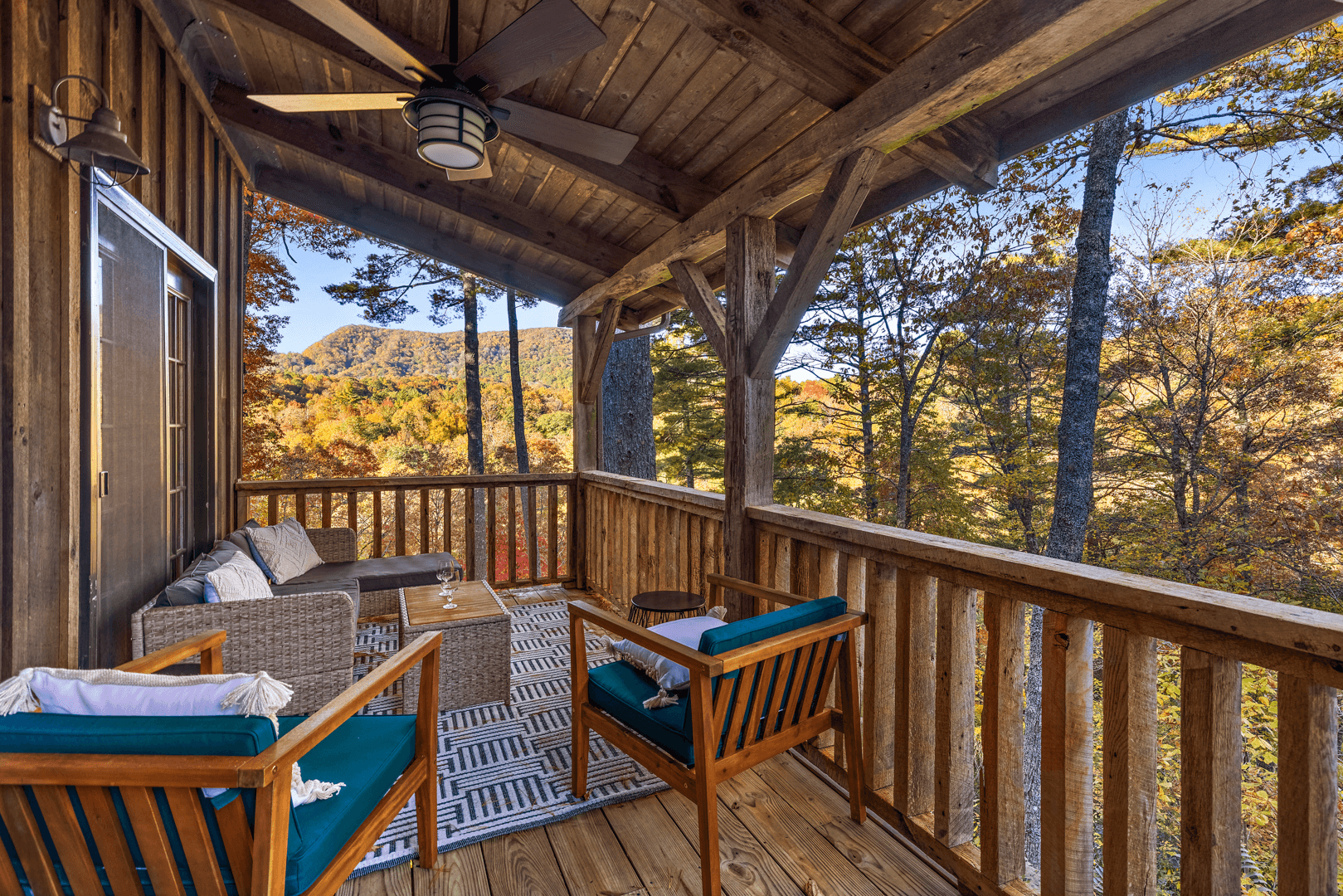 Foxtail Cabin - Image 41