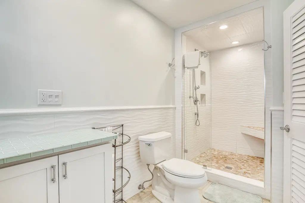 Sunset at Harbour Place - Image 17