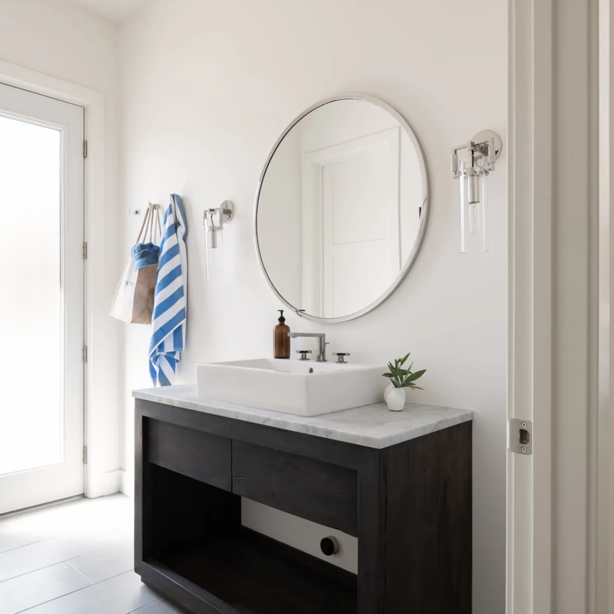 Syrah House - Image 23