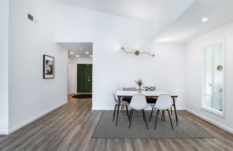 Desert Green Serenity - Image 7