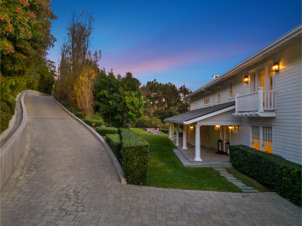 Stradella Hideaway - Image 10