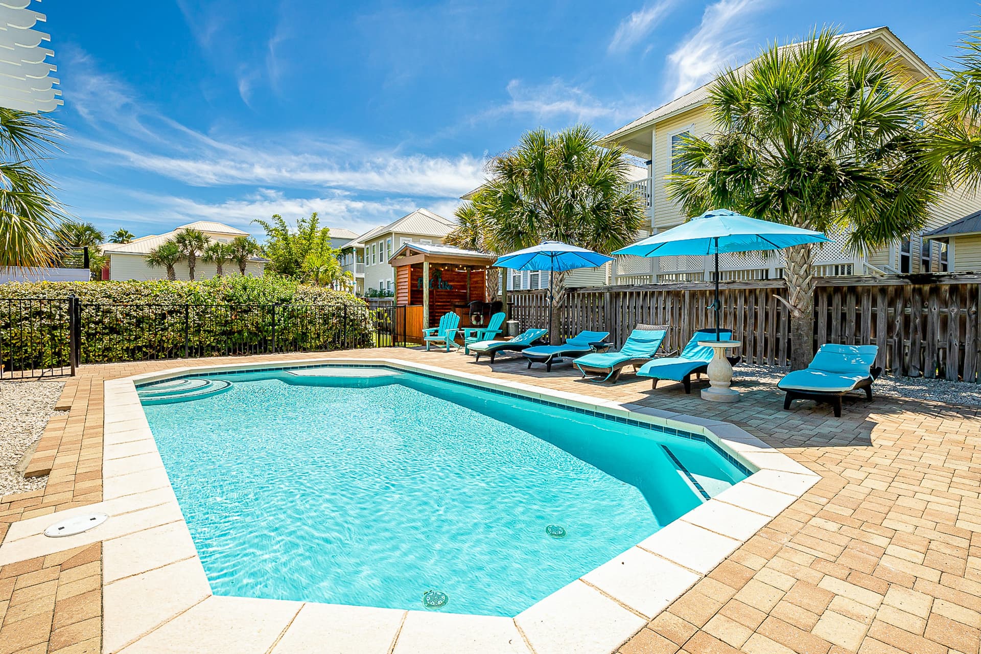 Bahama Breeze House - Image 38