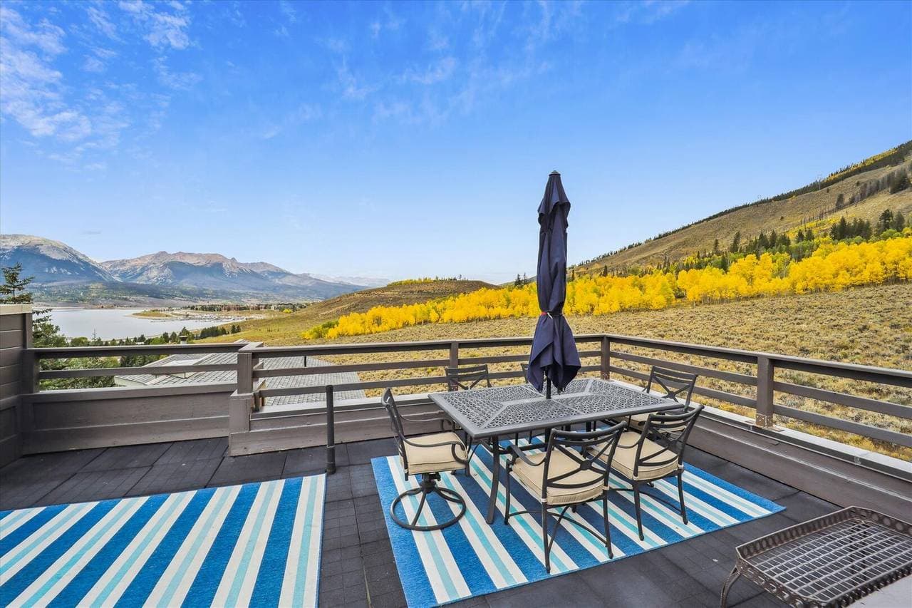 Corinthian Bella Vista - Image 42